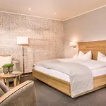 Landgasthof Redeker 3*